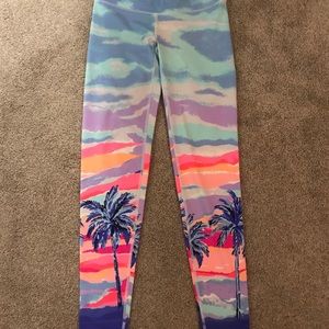 Lilly Pulitzer pink palm sunset leggings small